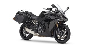 Suzuki_GSX-S1000_GT_Pack_verkleind.jpg
