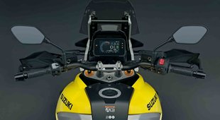 Suzuki_V-Strom_DL1050RJM3_cockpit.jpg
