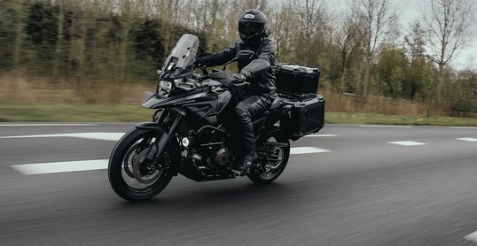 Doorrijden op de motor in de winter