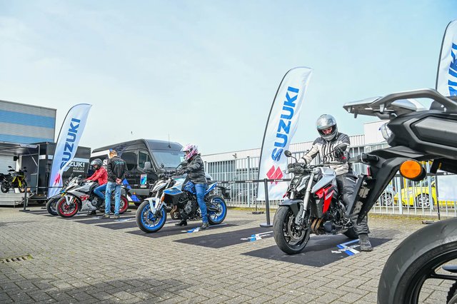 Suzuki RideOut-3